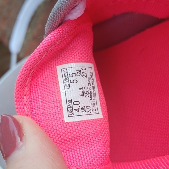 Vans Unisex Gray Canvas/ Pink Trim Sneaker Size 5.5 - Picture 8 of 9